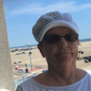 Meet your Posher, Linda